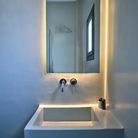 Aparthotel Five Senses *
