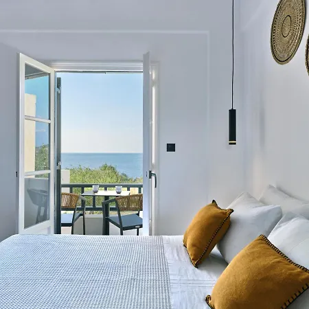 Aparthotel Five Senses *