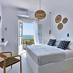 Five Senses Aparthotel 4*