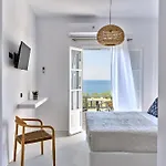 Five Senses Aparthotel