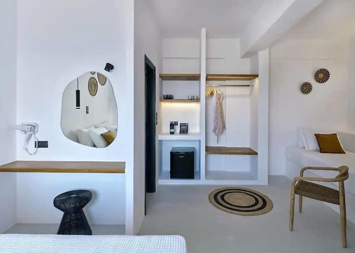 Five Senses Apart Otel Páros